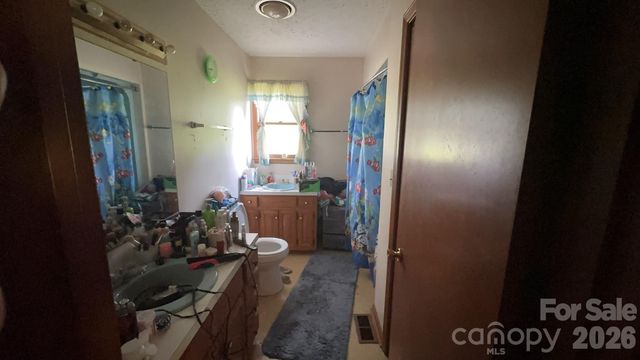 4294 Horseshoe Bend Road, Hudson, NC 28638