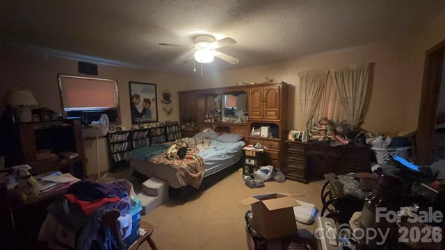 4294 Horseshoe Bend Road, Hudson, NC 28638