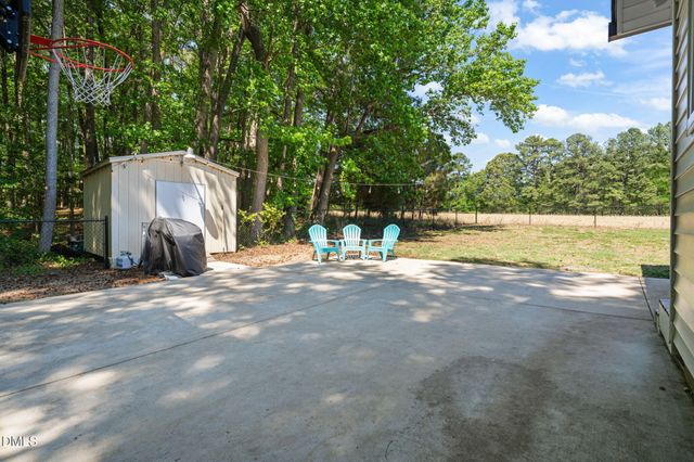 1096 Flat Rock Church Road, Louisburg, NC 27549
