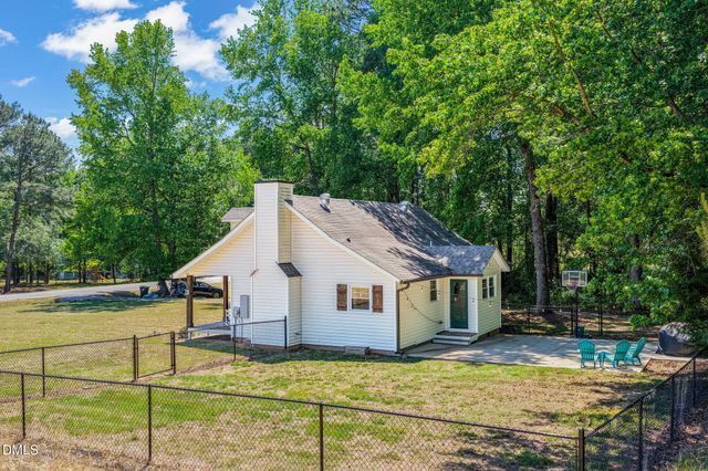 1096 Flat Rock Church Road, Louisburg, NC 27549