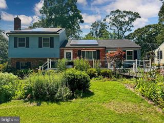 174 OAK DR, Pasadena, MD 21122