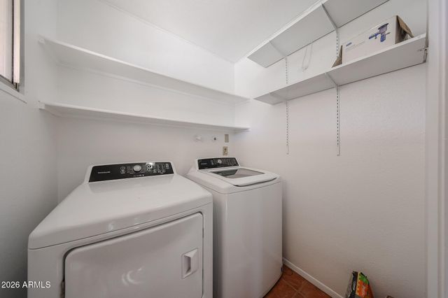 15402 N 56TH Avenue, Glendale, AZ 85306