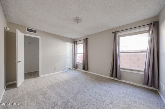 15402 N 56TH Avenue, Glendale, AZ 85306