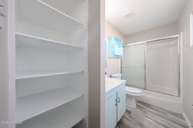 15402 N 56TH Avenue, Glendale, AZ 85306