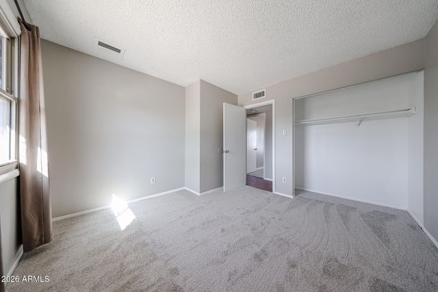 15402 N 56TH Avenue, Glendale, AZ 85306