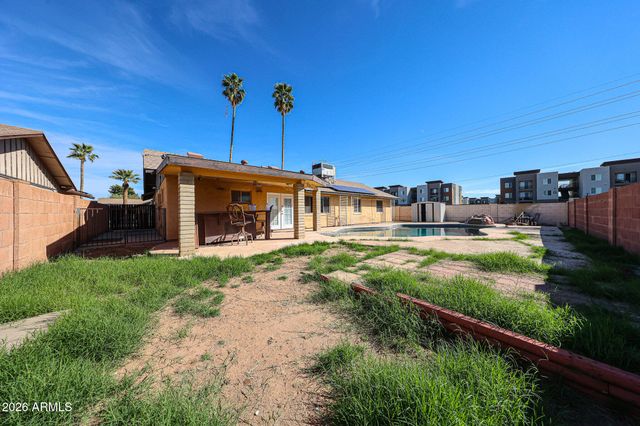 15402 N 56TH Avenue, Glendale, AZ 85306