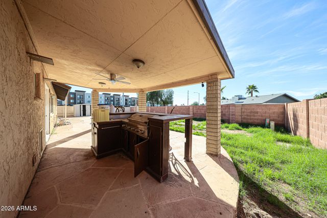 15402 N 56TH Avenue, Glendale, AZ 85306