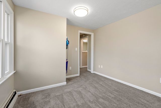 511 E County Rd, Rutland, MA 01543