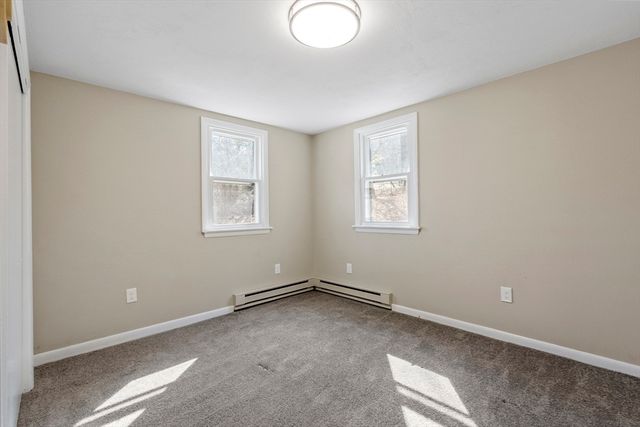 511 E County Rd, Rutland, MA 01543