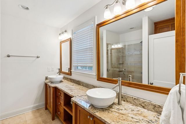 11 Yeadon Avenue, Charleston, SC 29407