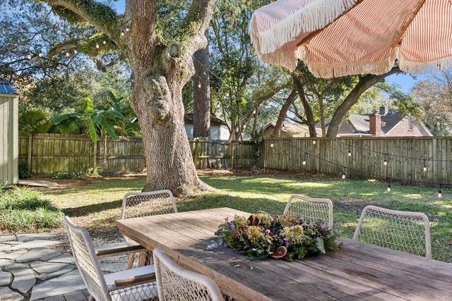 11 Yeadon Avenue, Charleston, SC 29407