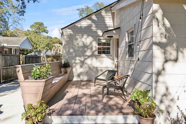 11 Yeadon Avenue, Charleston, SC 29407