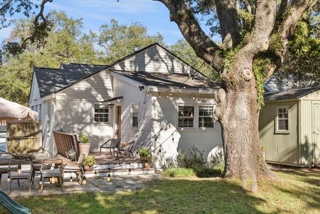 11 Yeadon Avenue, Charleston, SC 29407