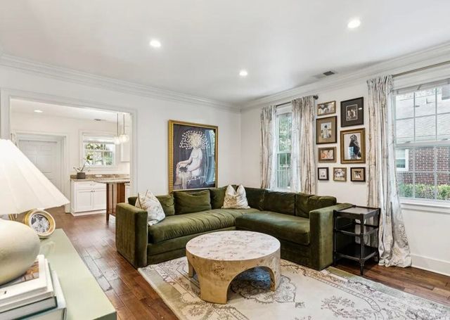 11 Yeadon Avenue, Charleston, SC 29407