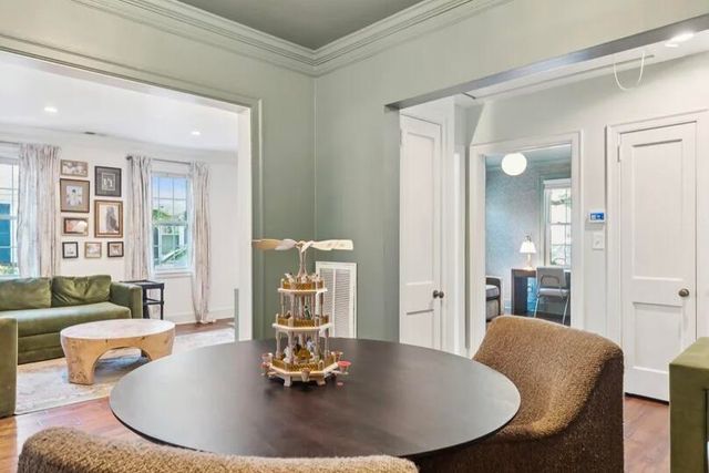 11 Yeadon Avenue, Charleston, SC 29407