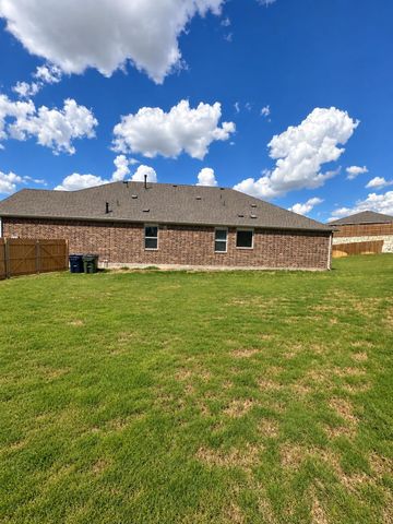 2100 Magnolia Hill DR, Leander, TX 78641