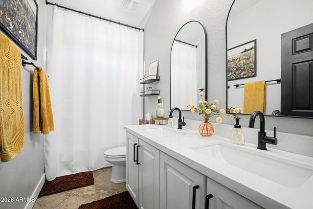 10190 W PATRICK Lane, Peoria, AZ 85383