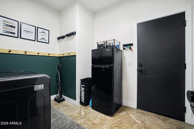 10190 W PATRICK Lane, Peoria, AZ 85383