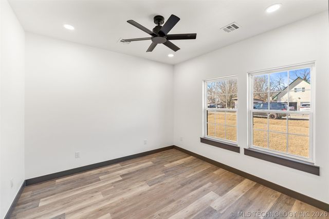 205 Lindsey Avenue, Adair, OK 74330