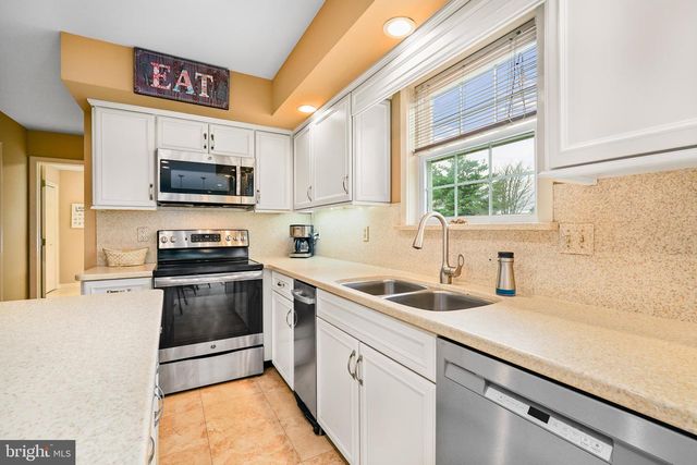36 SUNNYBROOK DR, Elkton, MD 21921