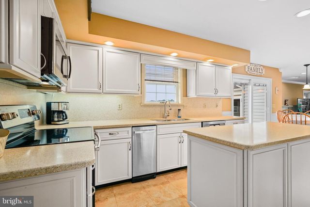 36 SUNNYBROOK DR, Elkton, MD 21921
