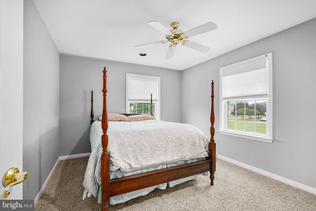 36 SUNNYBROOK DR, Elkton, MD 21921