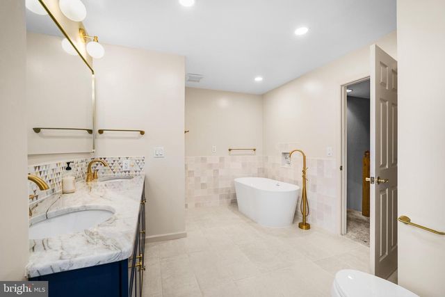 36 SUNNYBROOK DR, Elkton, MD 21921