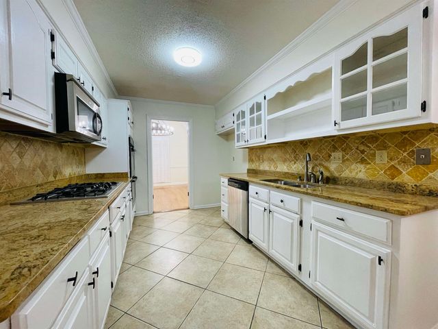 1947 MT BADON LN, Memphis, TN 38016