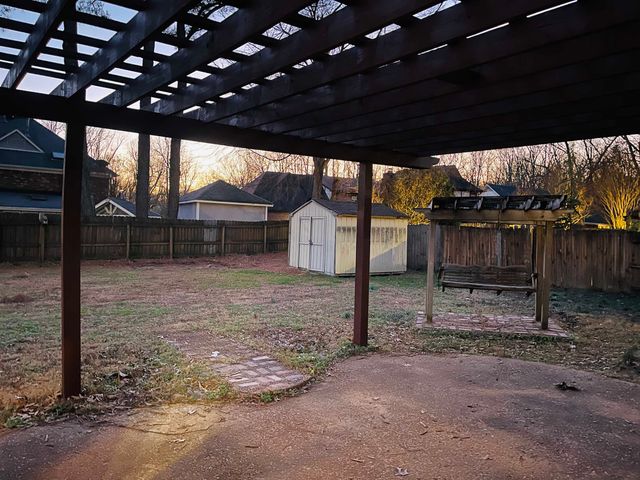 1947 MT BADON LN, Memphis, TN 38016