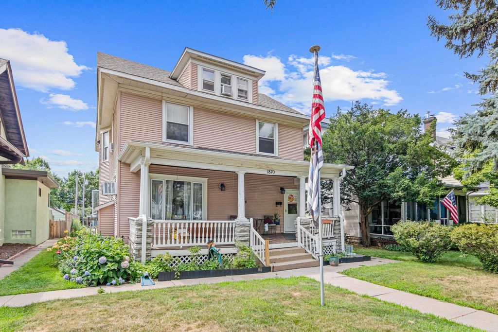 1870 Laurel Avenue, Saint Paul, MN 55104