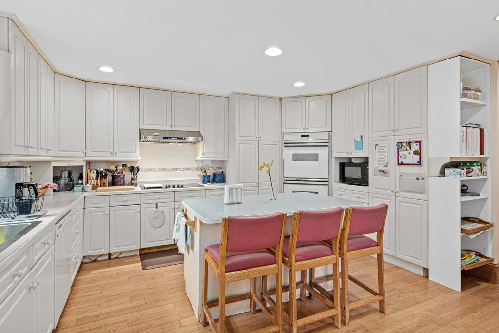 1870 Laurel Avenue, Saint Paul, MN 55104 — photo 4