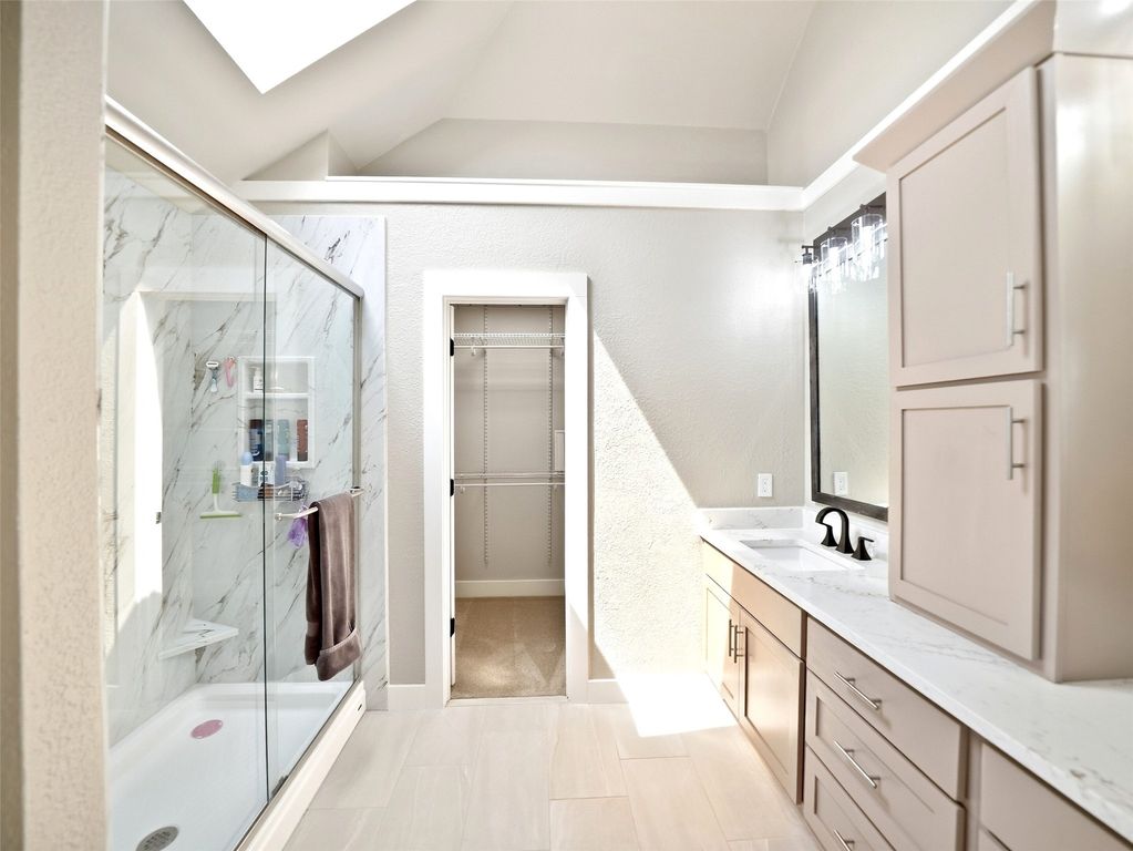 1426 Di Orio Drive, Lewisville, TX 75067 — photo 4