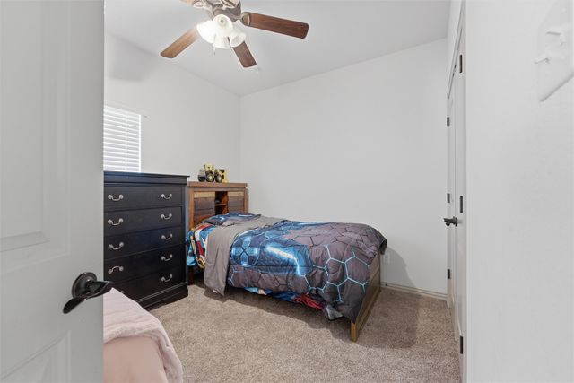 322 S Bowie Drive, Weatherford, TX 76086