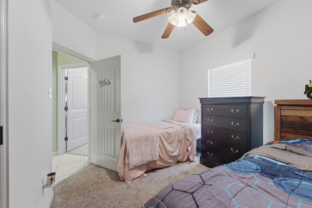 322 S Bowie Drive, Weatherford, TX 76086