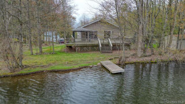 3 Indian Lake Road, Ferndale, NY 12734