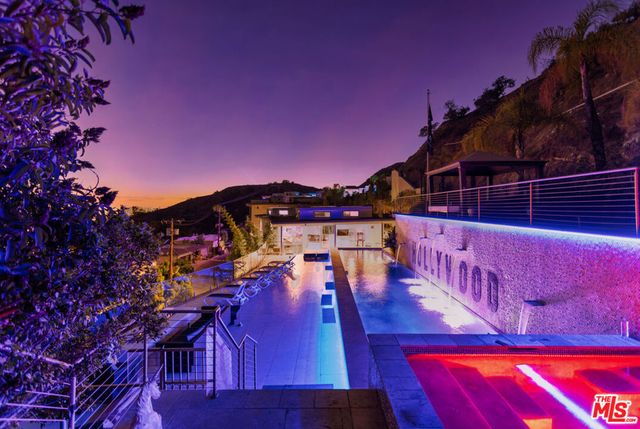 6425 Weidlake Drive, Los Angeles, CA 90068