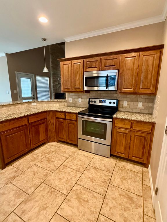 Image 7 of property listing at 4317 Goodnight Trail, San Angelo, TX 76903