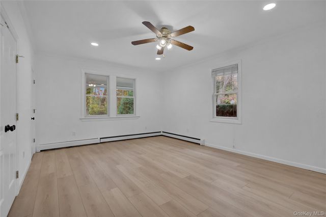 415 Pond Path, East Setauket, NY 11733