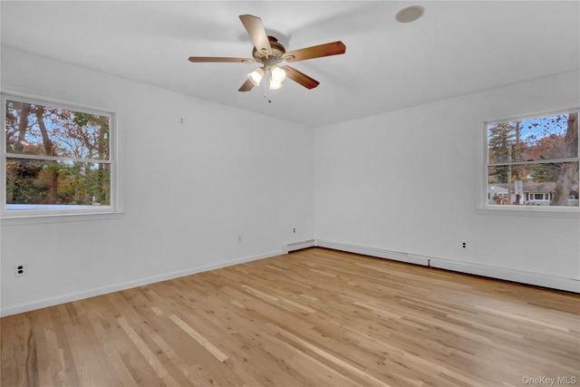 415 Pond Path, East Setauket, NY 11733