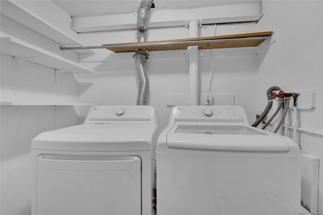 415 Pond Path, East Setauket, NY 11733