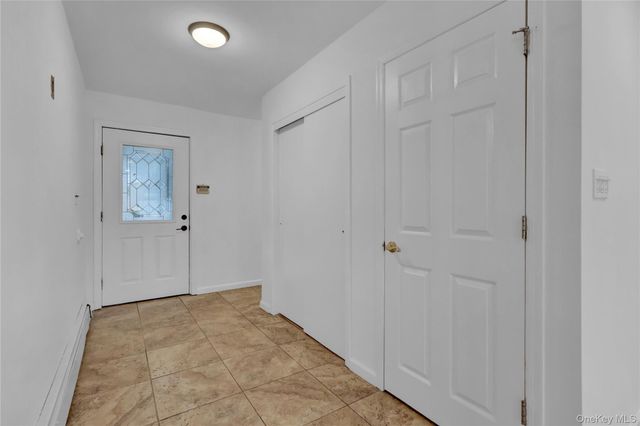 415 Pond Path, East Setauket, NY 11733