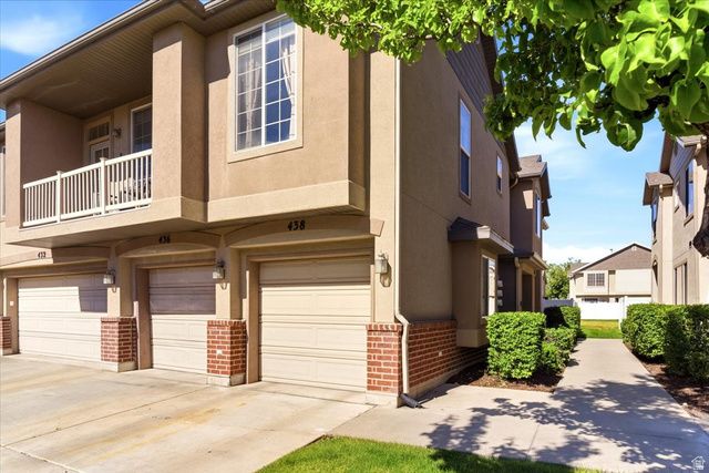 438 KENT DR, North Salt Lake, UT 84054