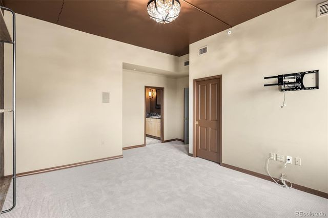 1735 19th Street 5B, Denver, CO 80202