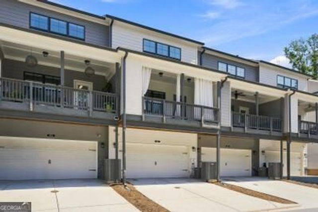 421 Stovall Place, Woodstock, GA 30188