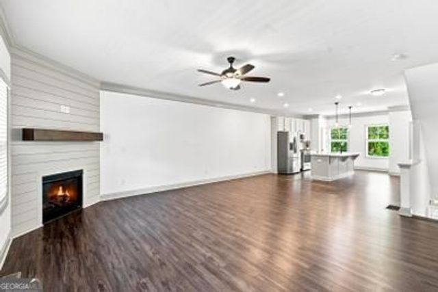 421 Stovall Place, Woodstock, GA 30188
