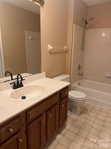 9910 White Cascade Drive, Charlotte, NC 28269