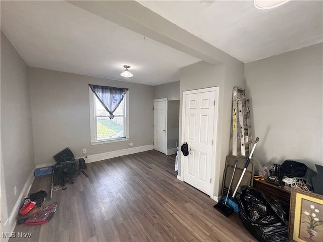 238 E Main Street, Girard, OH 44420