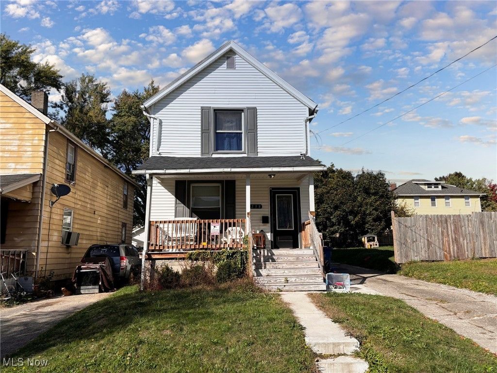 238 E Main Street, Girard, OH 44420