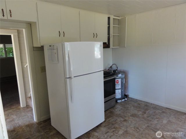 503 E Pe Ell Avenue, Pe Ell, WA 98572