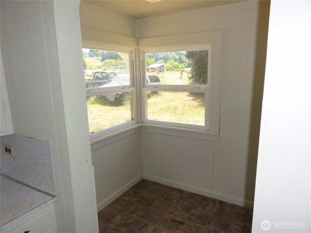 503 E Pe Ell Avenue, Pe Ell, WA 98572